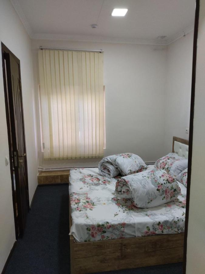 Aka Hostel Ташкент Екстер'єр фото