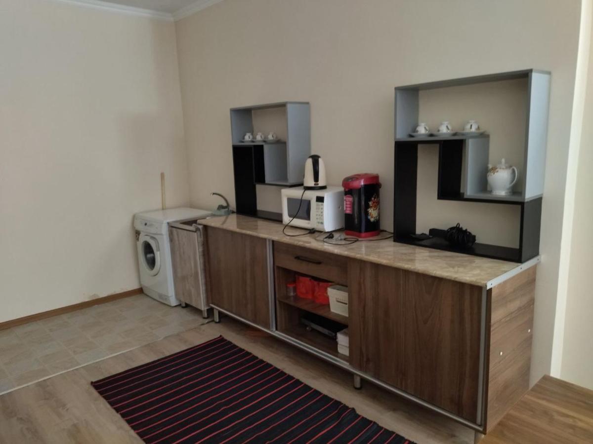 Aka Hostel Ташкент Екстер'єр фото
